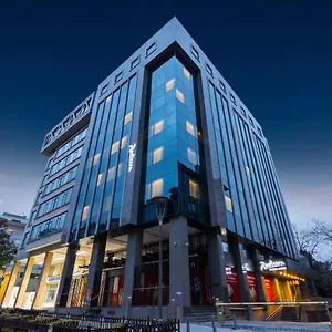 4* Otel Radisson Harbiye